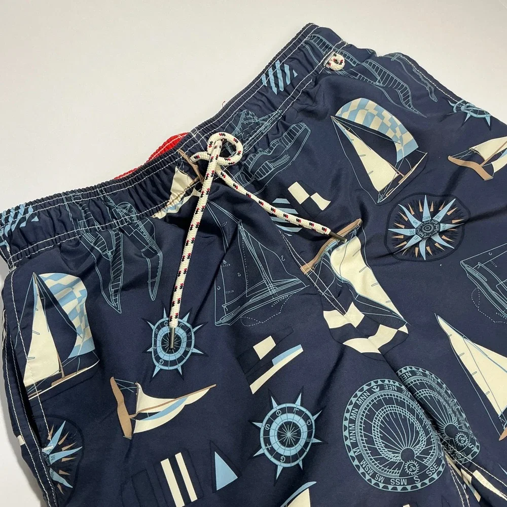 Lands End Nautical Sailboat Swim Trunks Elastic Waist Casual Shorts Medium 32-34
